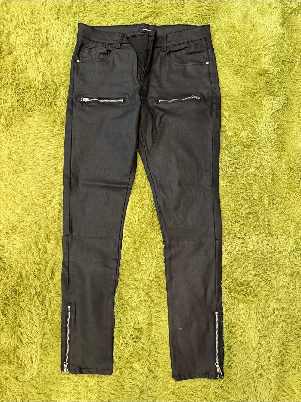 Black Coated Skinny Pants with Zipper Details
